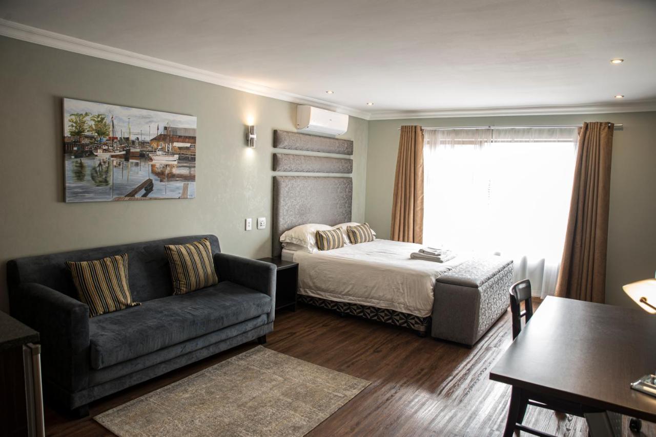 Ruth Avenue Guest House Іденвейл Екстер'єр фото